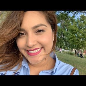 Meet your Posher, Jessica